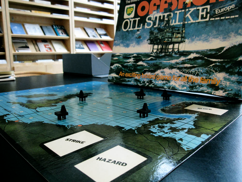 Illustration for article titled Offshore Oil Strike for All the Family